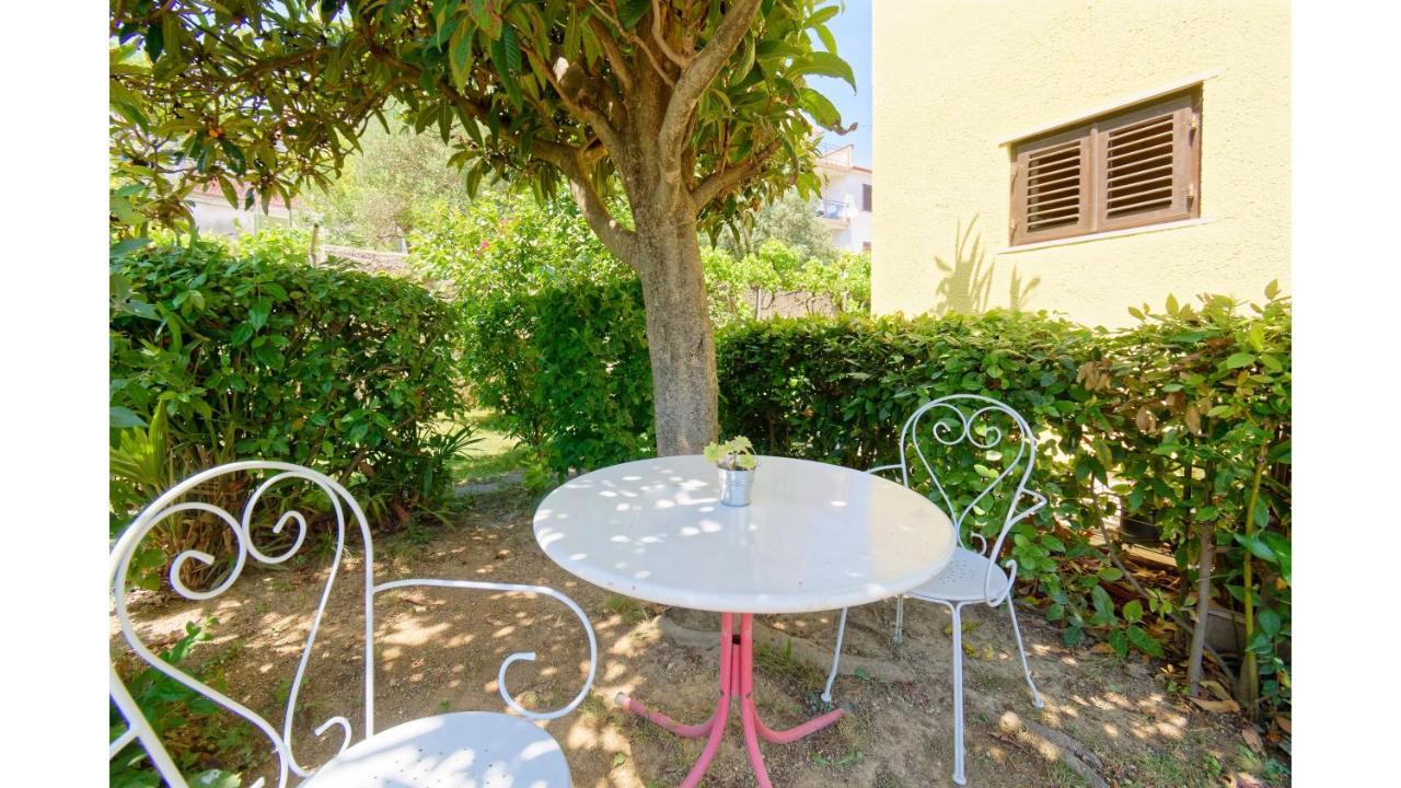 Holiday Home Vlady By Rent Istria Бує Екстер'єр фото