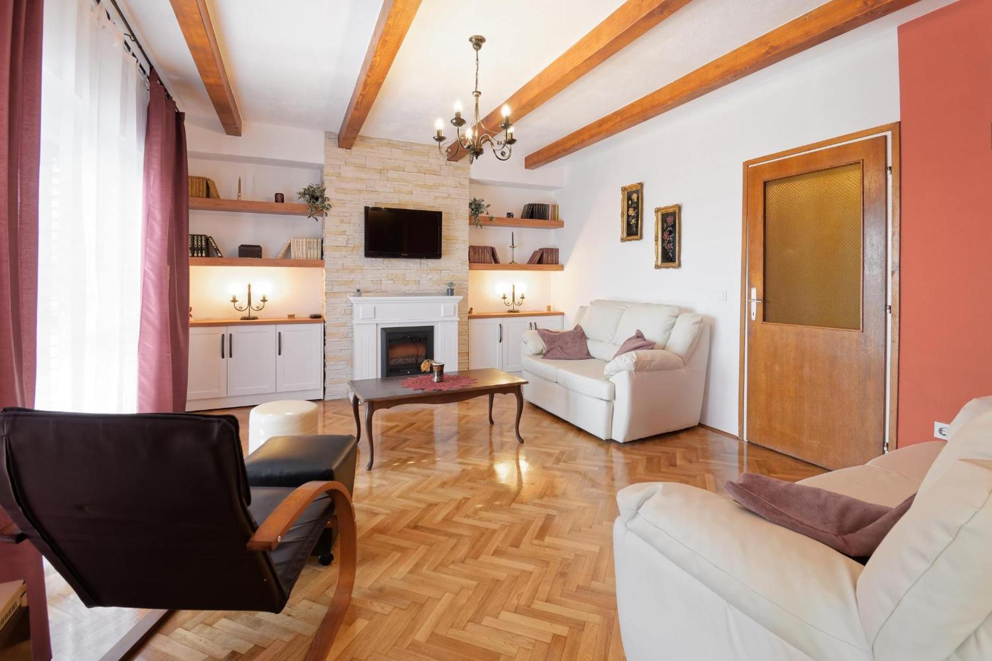 Holiday Home Vlady By Rent Istria Бує Екстер'єр фото